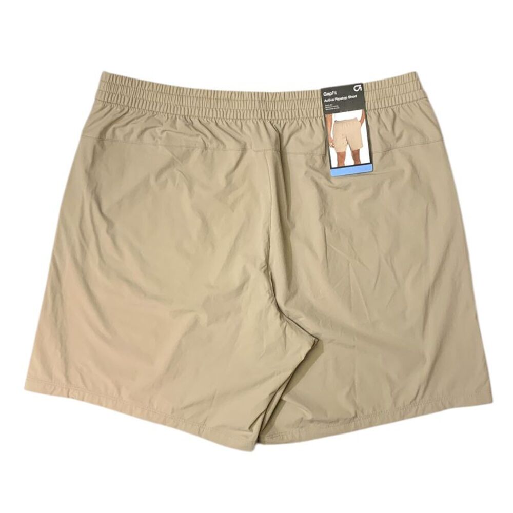 GapFit Men's Active Moisture Wicking Ripstop Short - Khaki - Picture 2 of 2